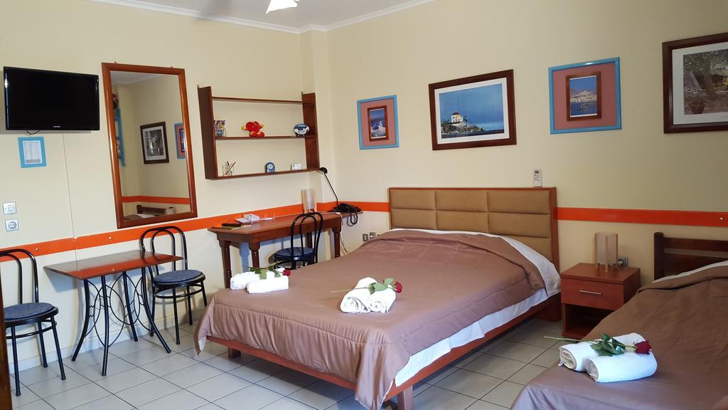 Stella Family Apartments Síndos Habitación foto