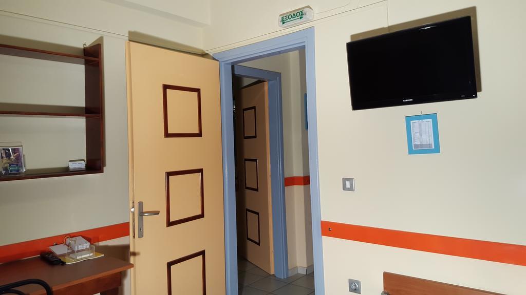 Stella Family Apartments Síndos Habitación foto